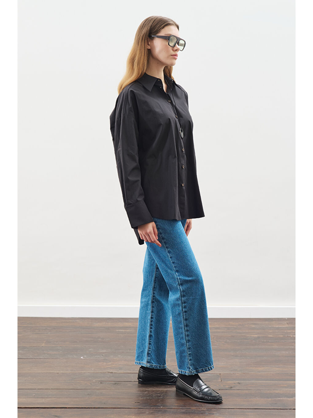 Tasarım Detaylı Oversıze Gömlek Siyah-3