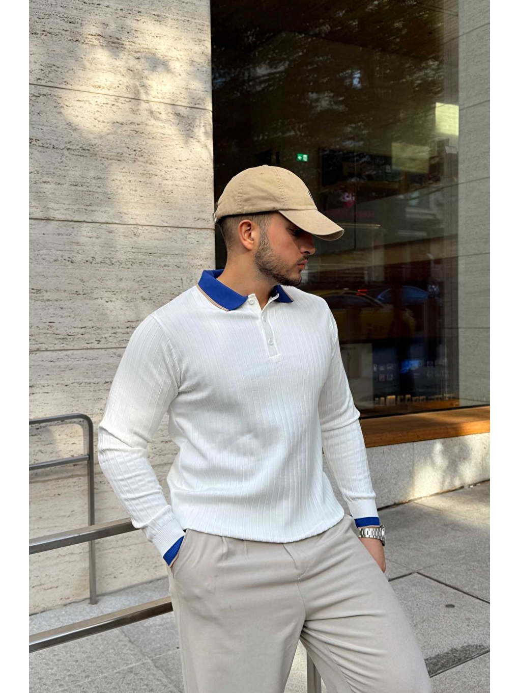 Beyaz Luzi Çizgi Desenli Polo Yaka Premium Erkek Triko Kazak-2