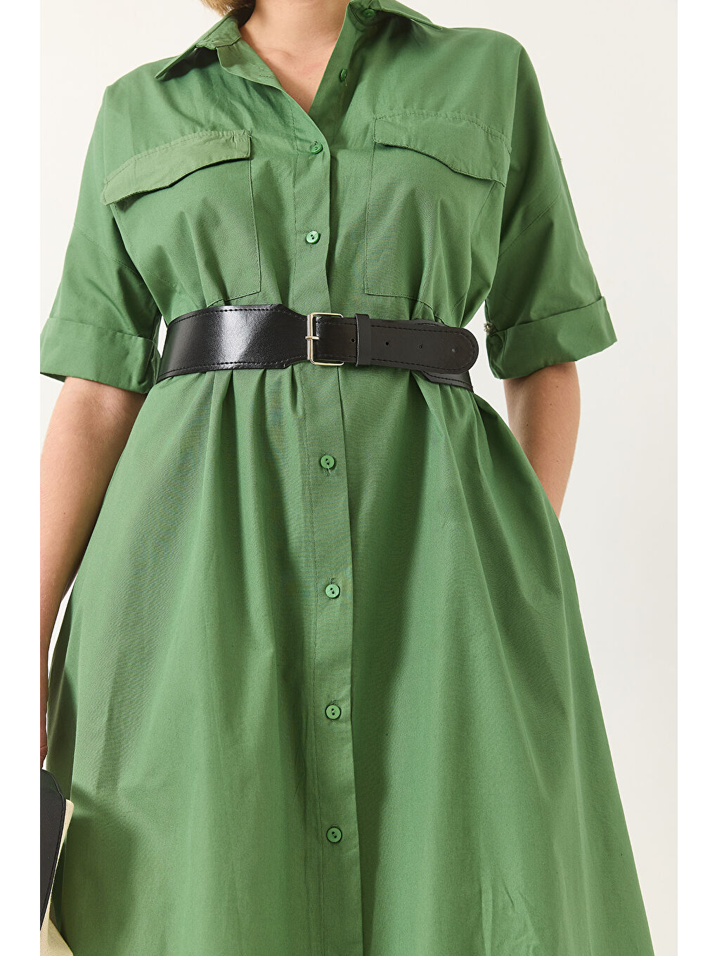 Yeşil Kadın Düğme Kapamalı Cep Detaylı Kemerli Poplin Gömlek Elbise-4