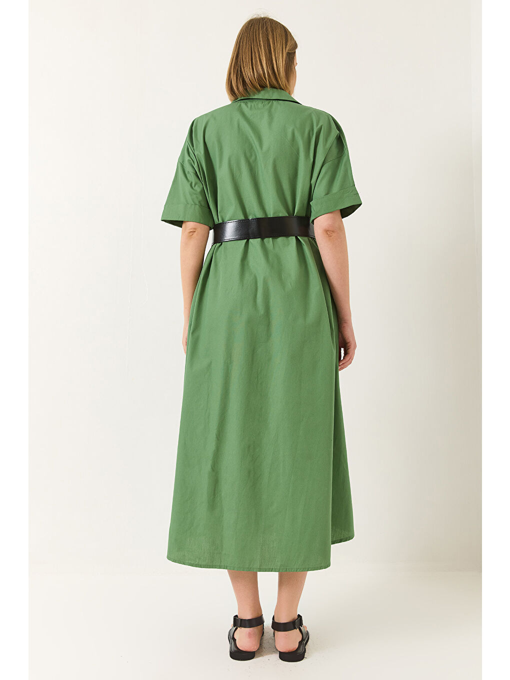 Yeşil Kadın Düğme Kapamalı Cep Detaylı Kemerli Poplin Gömlek Elbise-5