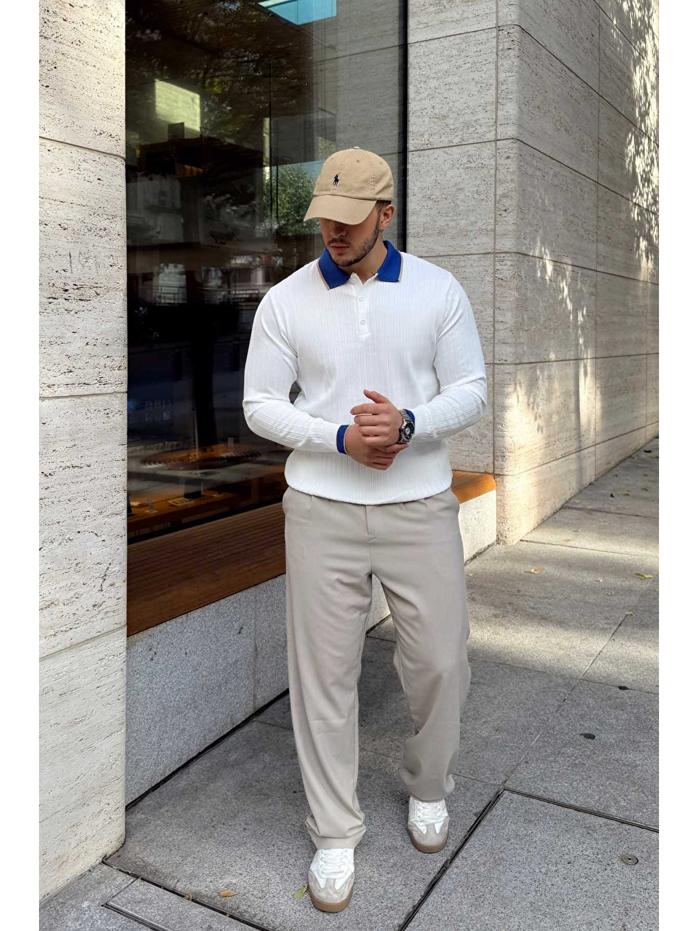 Beyaz Luzi Çizgi Desenli Polo Yaka Premium Erkek Triko Kazak-4