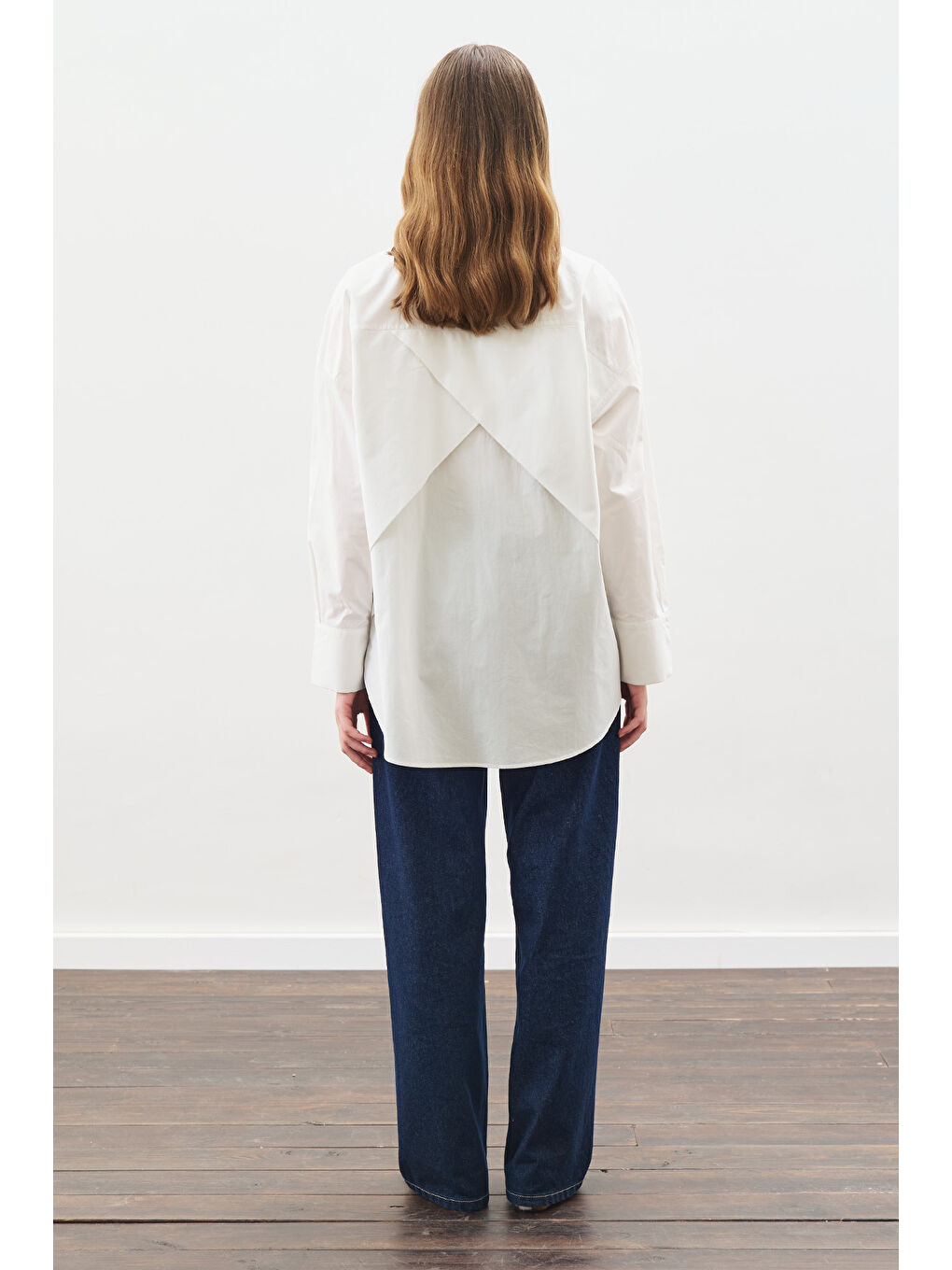 Tasarım Detaylı Oversıze Gömlek Ekru-5