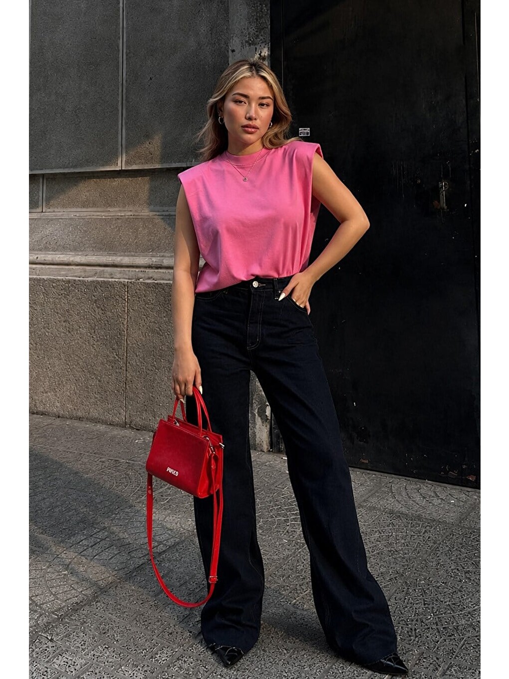 Pembe Vatkalı Tişört Mg900