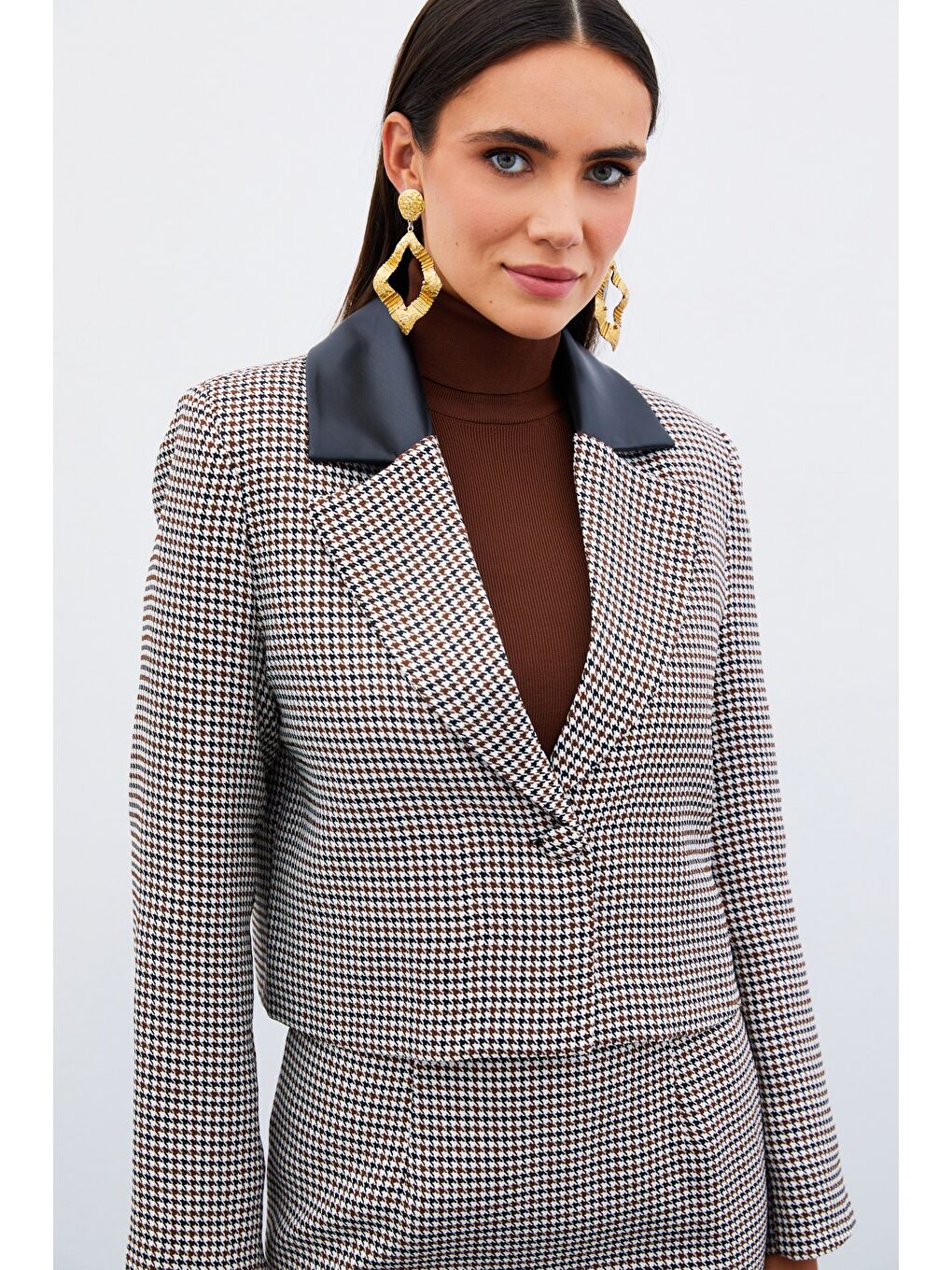 Kahverengi Kazayağı Crop Ceket - Kahve-3