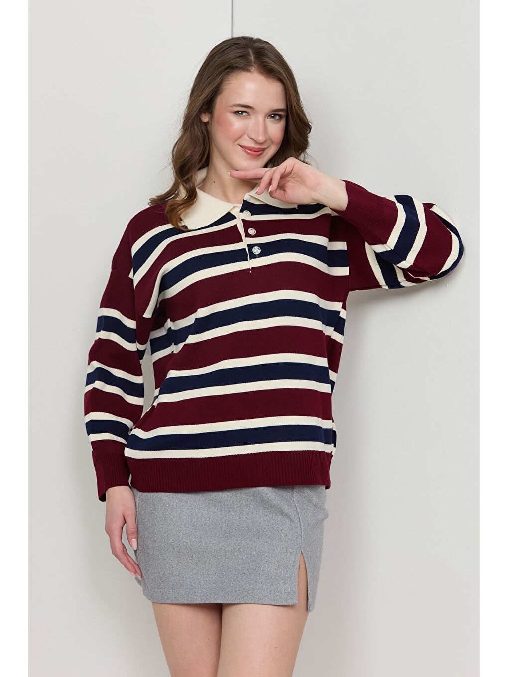 Bordo Şeritli Yarım Düğmeli Polo Yaka Triko Kazak-1