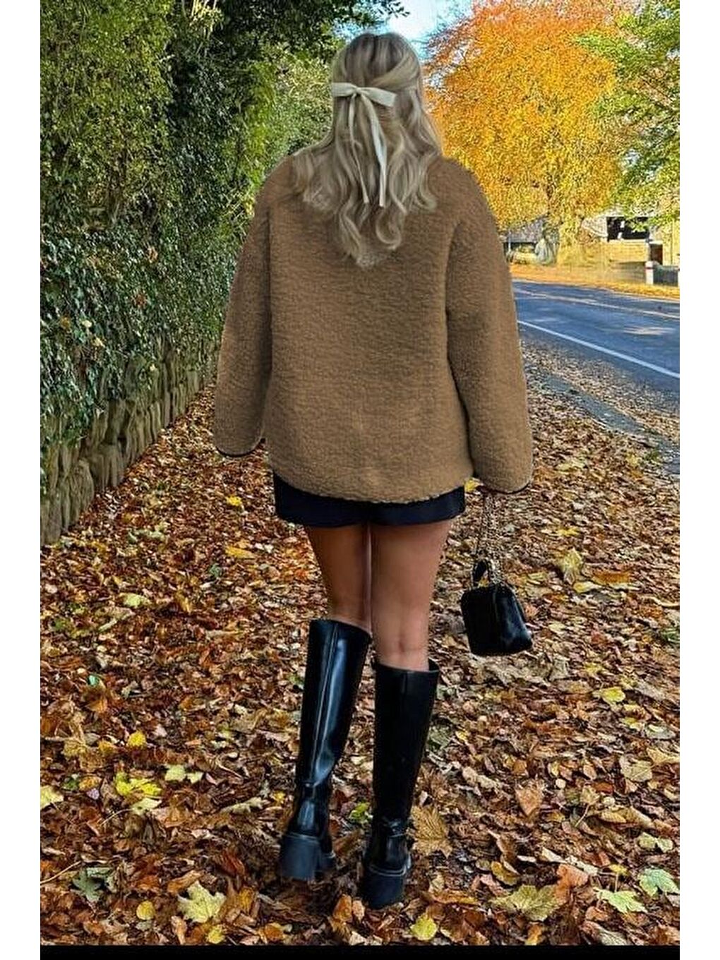 Kahverengi Sütlü Kahve Düğmeli Pelüş Kadın Mont Mg2531-1