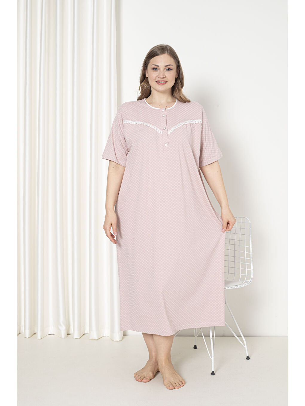 Pembe %100 Pamuklu Penye Kısa Kol Büyük Beden Anne Geceliği 051