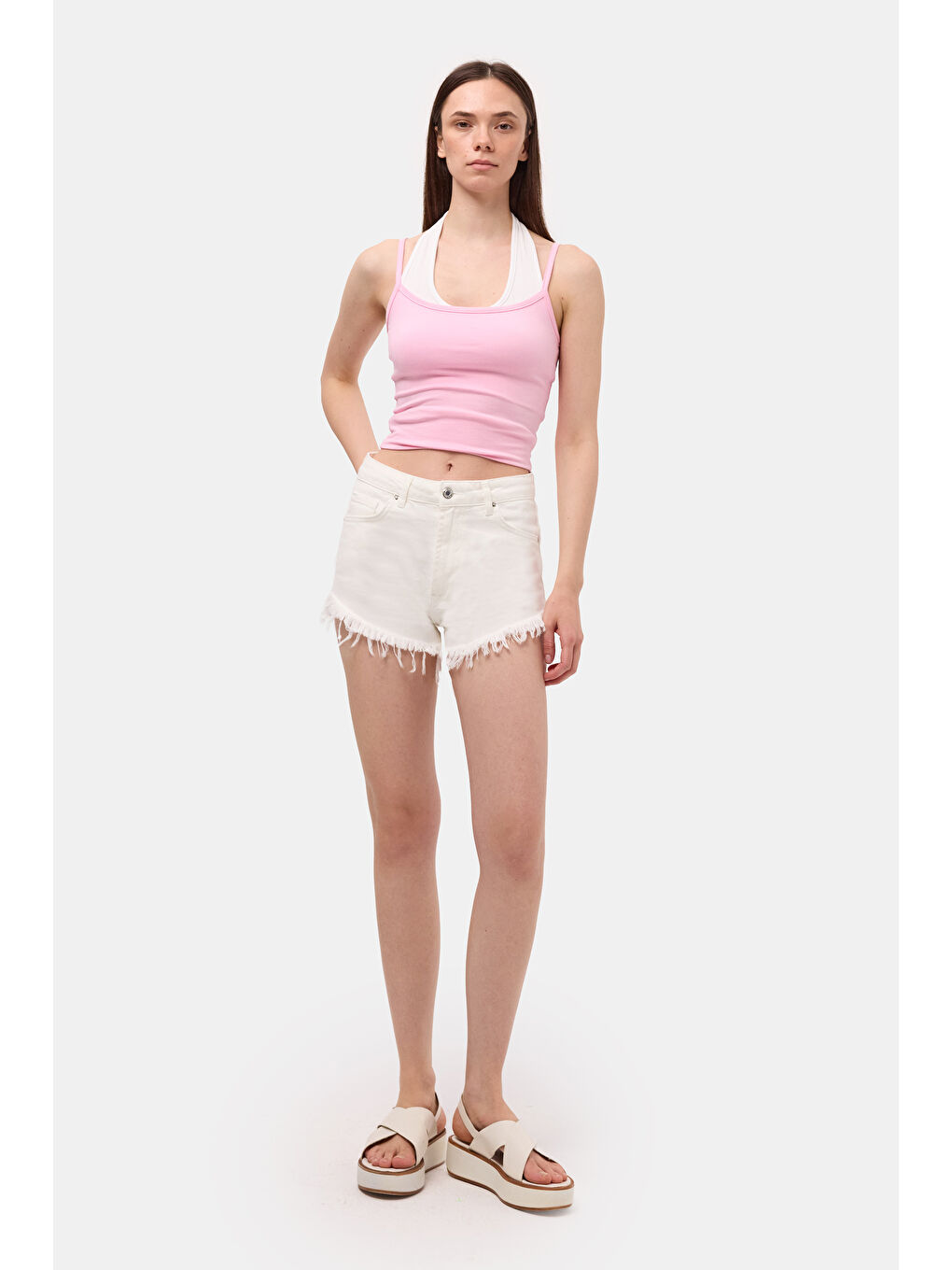 Kadın Kırık Beyaz 7s6-101 Mini Paça Püsküllü Denim Şort-6