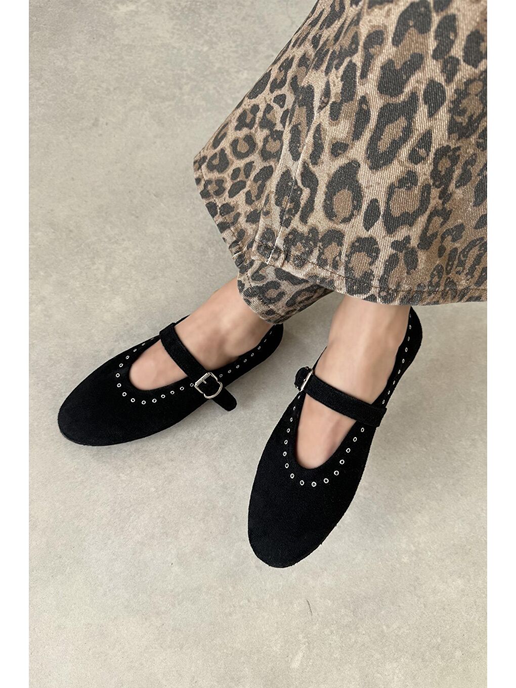 Abner  Kadın Drop Detay Süet Babet Siyah