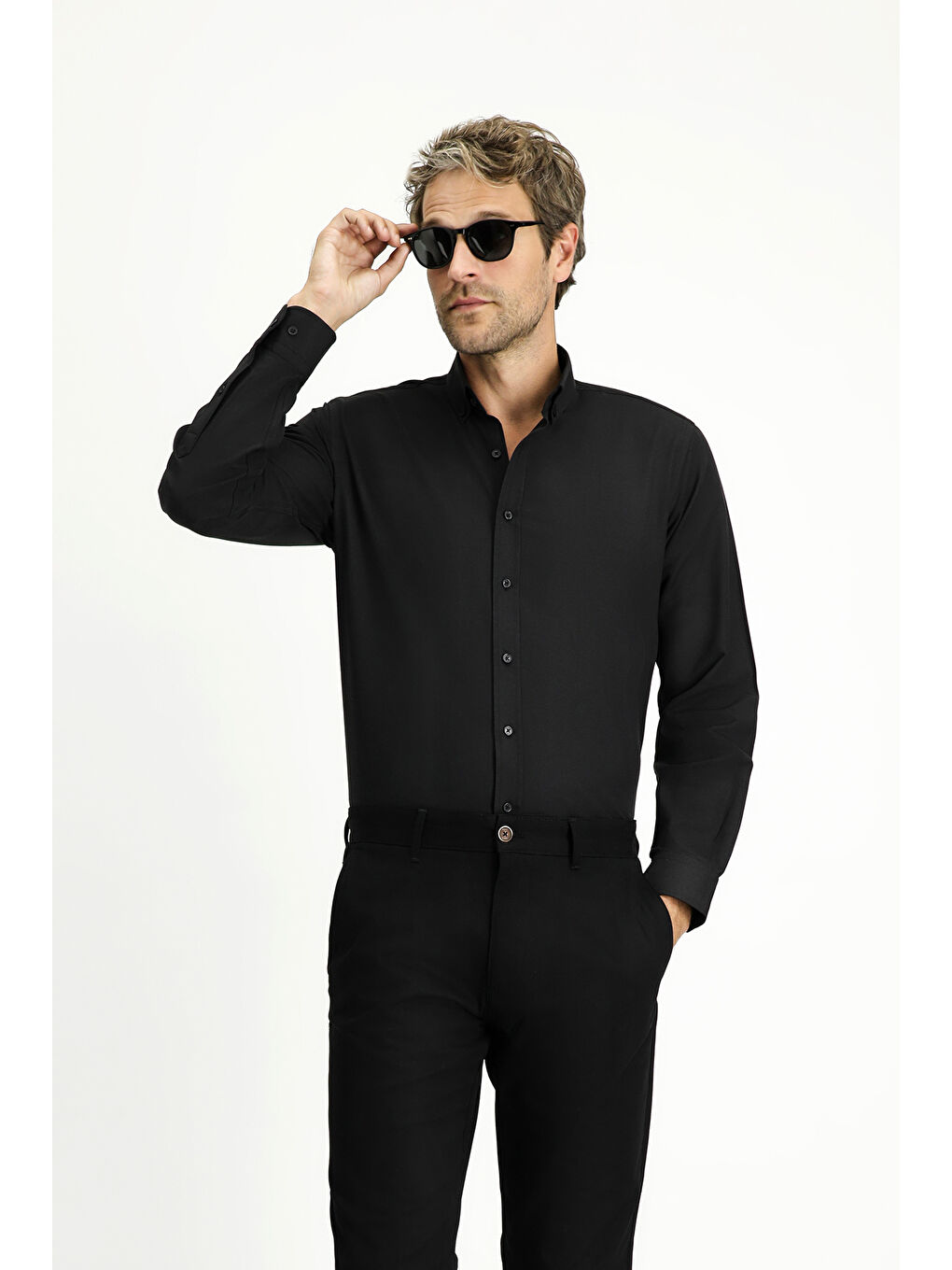 Siyah Uzun Kol Regular Fit Düğmeli Yaka Oxford Pamuklu Kolay Ütülenebilir Büyük Beden Gömlek