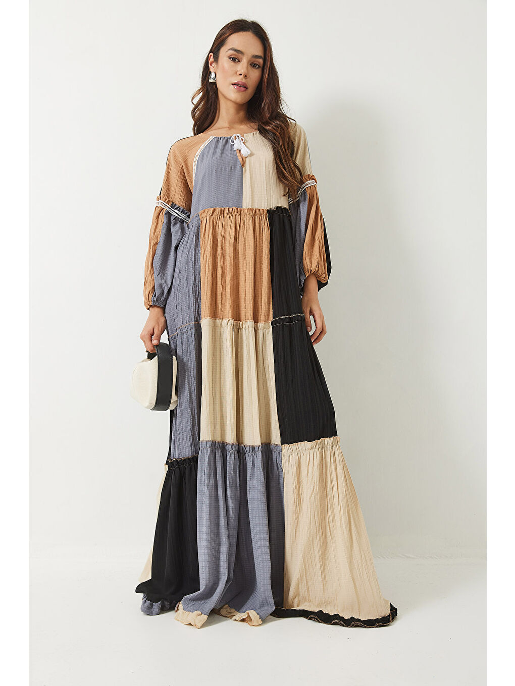 Ekru Kadın Gofre Parçalı Uzun Bohem Elbise-5