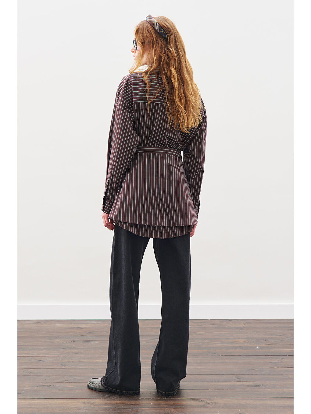 Mavi Bağlama Aksesuarlı Gömlek Kahve Çizgili-6