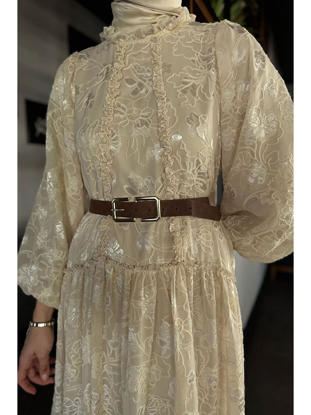 Ekru İşlemeli Ve Astarlı Tesettür Şifon Elbise-2