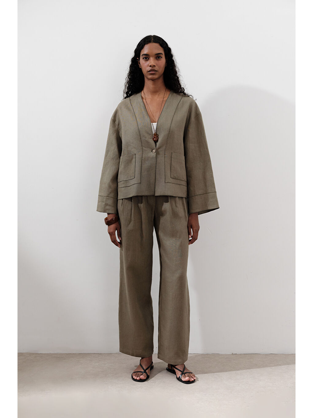 Keten Tek Düğmeli Bluz Haki