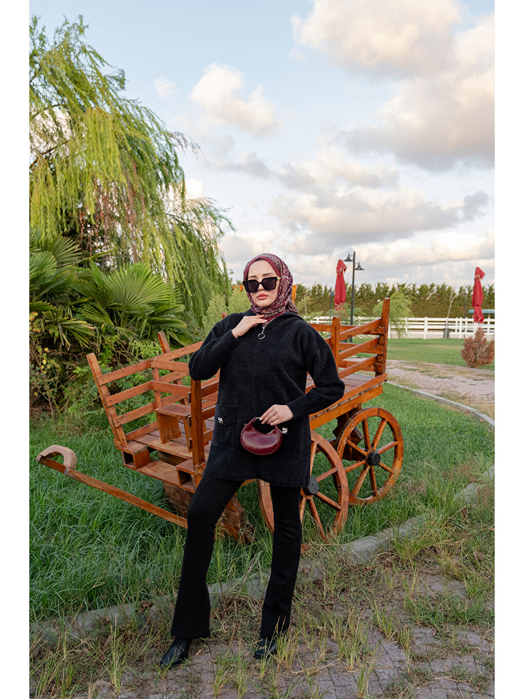 Kadın Fermuarlı Triko Ceket Siyah-1