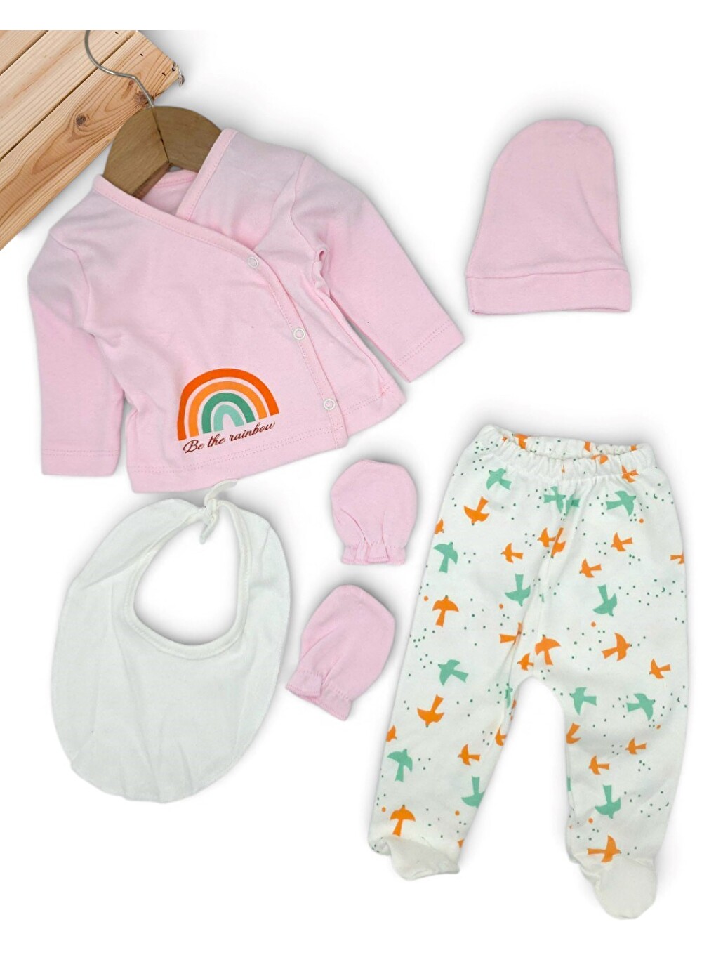 Pembe Kız Bebek 5'li Desenli Hastane Çıkışı Zıbın Seti