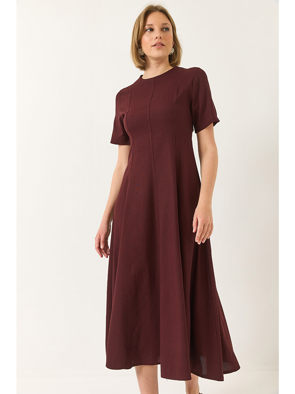 Bordo Kadın Godeli Kısa Kollu Midi Boy Gizli Fermuarlı Yazlık Elbise-3