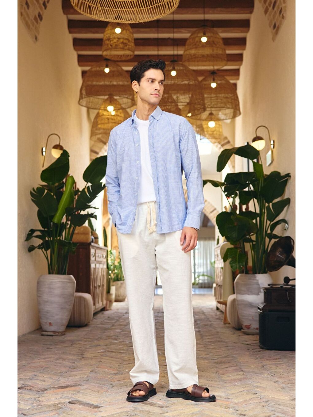 Mavi Kure Erkek Gömlek Modern Slim Fit Keten Görünümlü İnce ve Çizgili Doku-3