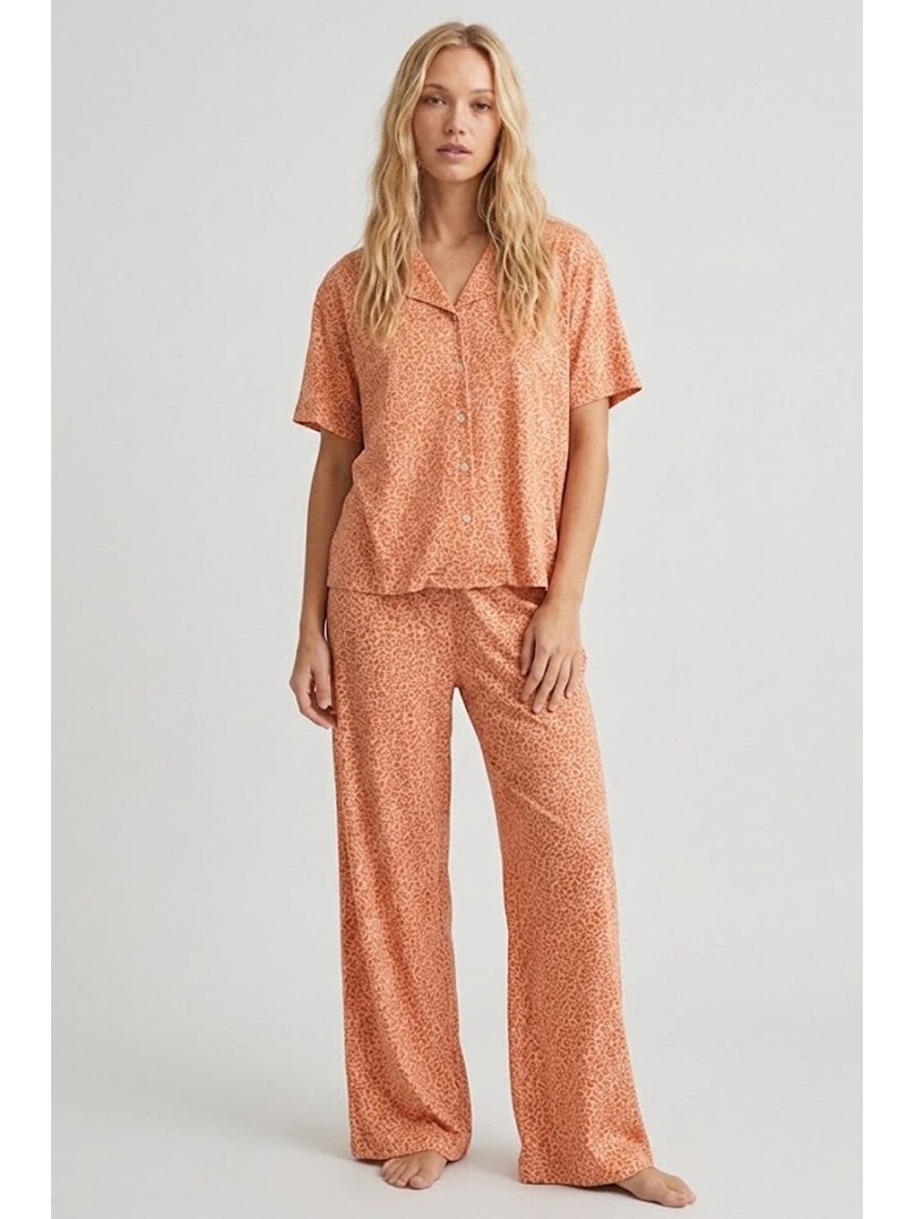 Karışık Düğmeli Örme Pijama Takım 8015-1