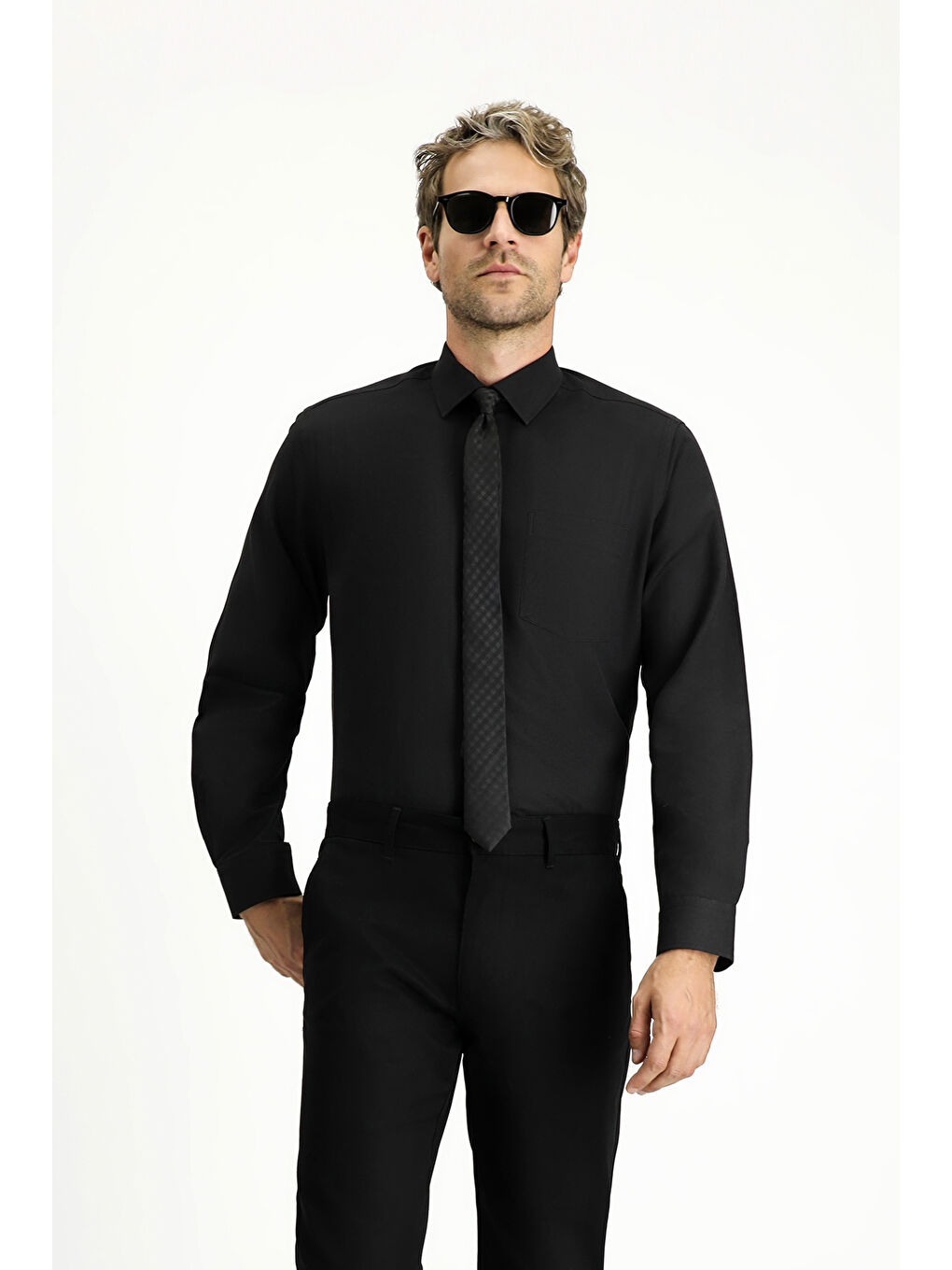 Siyah Uzun Kol Regular Fit Klasik Yaka Oxford Pamuklu Kolay Ütülenebilir Büyük Beden Gömlek