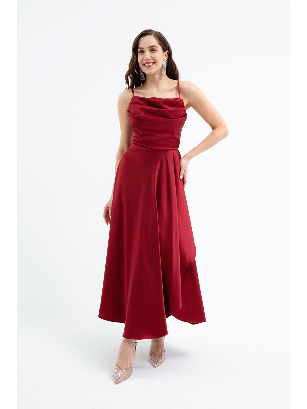 Kadın Bordo Volanlı Yırtmaçlı Saten Midi Boy Abiye & Mezuniyet Elbisesi-3