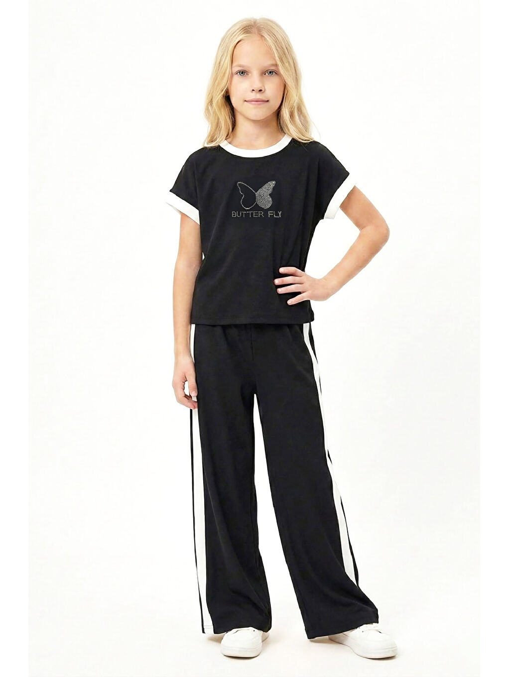 Siyah Kız Çocuk Taşlı Kelebek Baskılı-Biye Detaylı Alt-Üst Takım 4-12 Yaş 12547