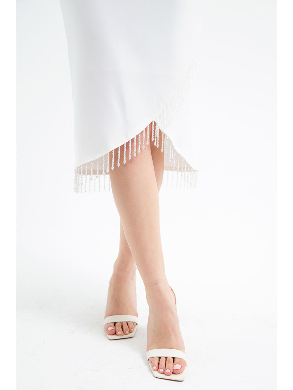 Kadın Beyaz Taş Detaylı Uzun Kol Söz Nişan Nikah Abiye Elbise-3