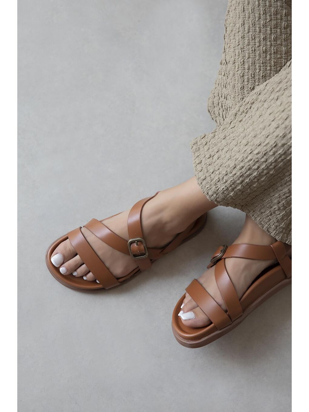 Kahverengi Vitinha Kadın Deri Sandalet Taba-1