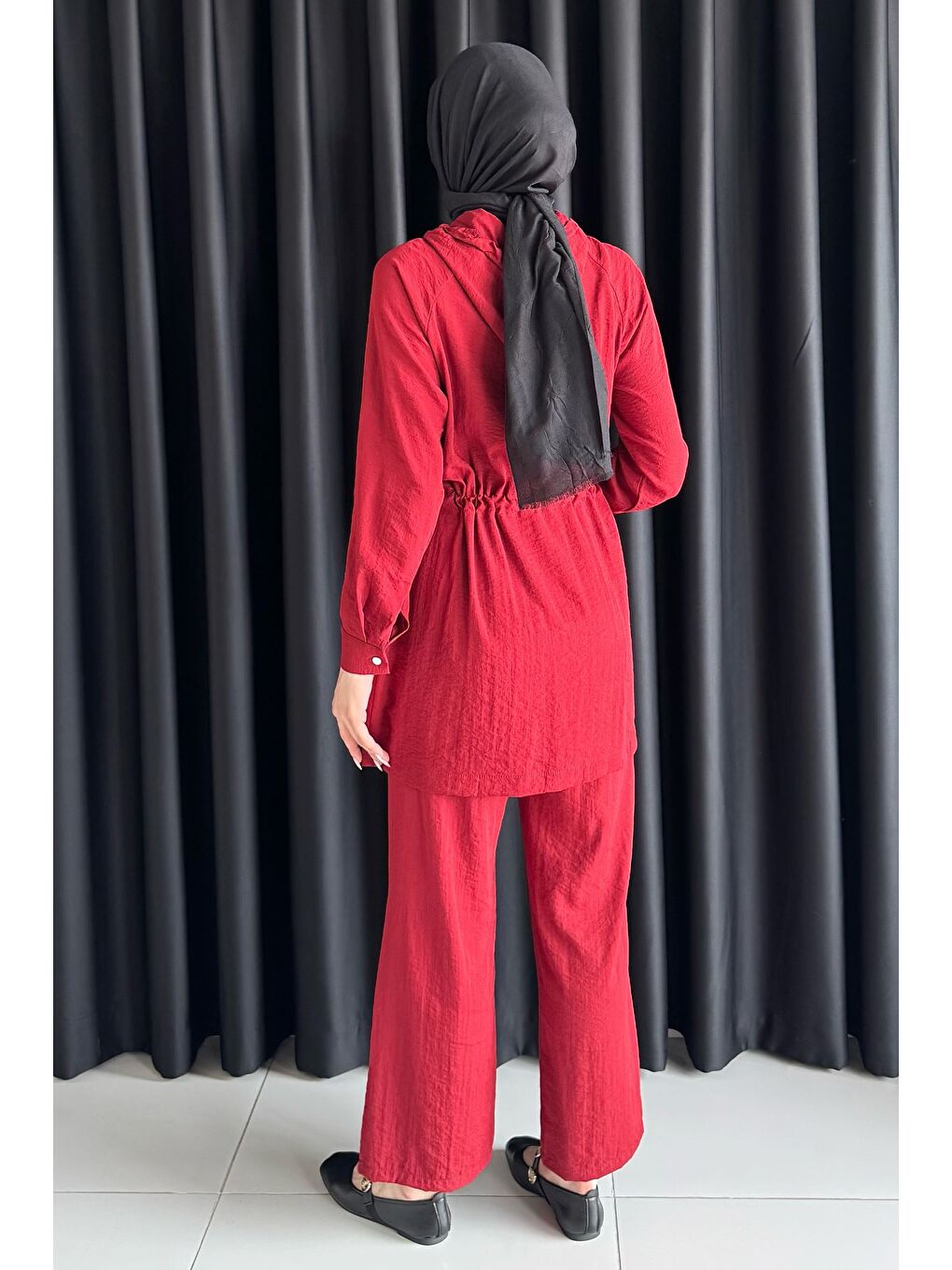 Bordo Kapüşonlu Dantel Detaylı Tesettür Tunik Pantolon İkili Takım-3