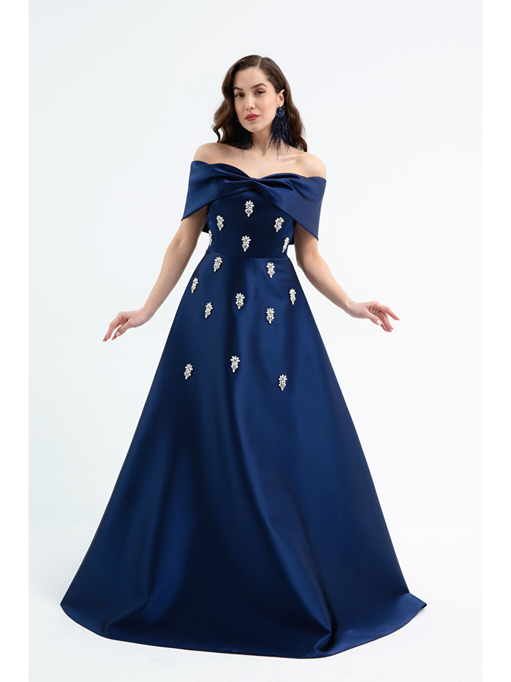 Kadın Lacivert Straplez Taşlı Uzun Saten Abiye Elbise-1