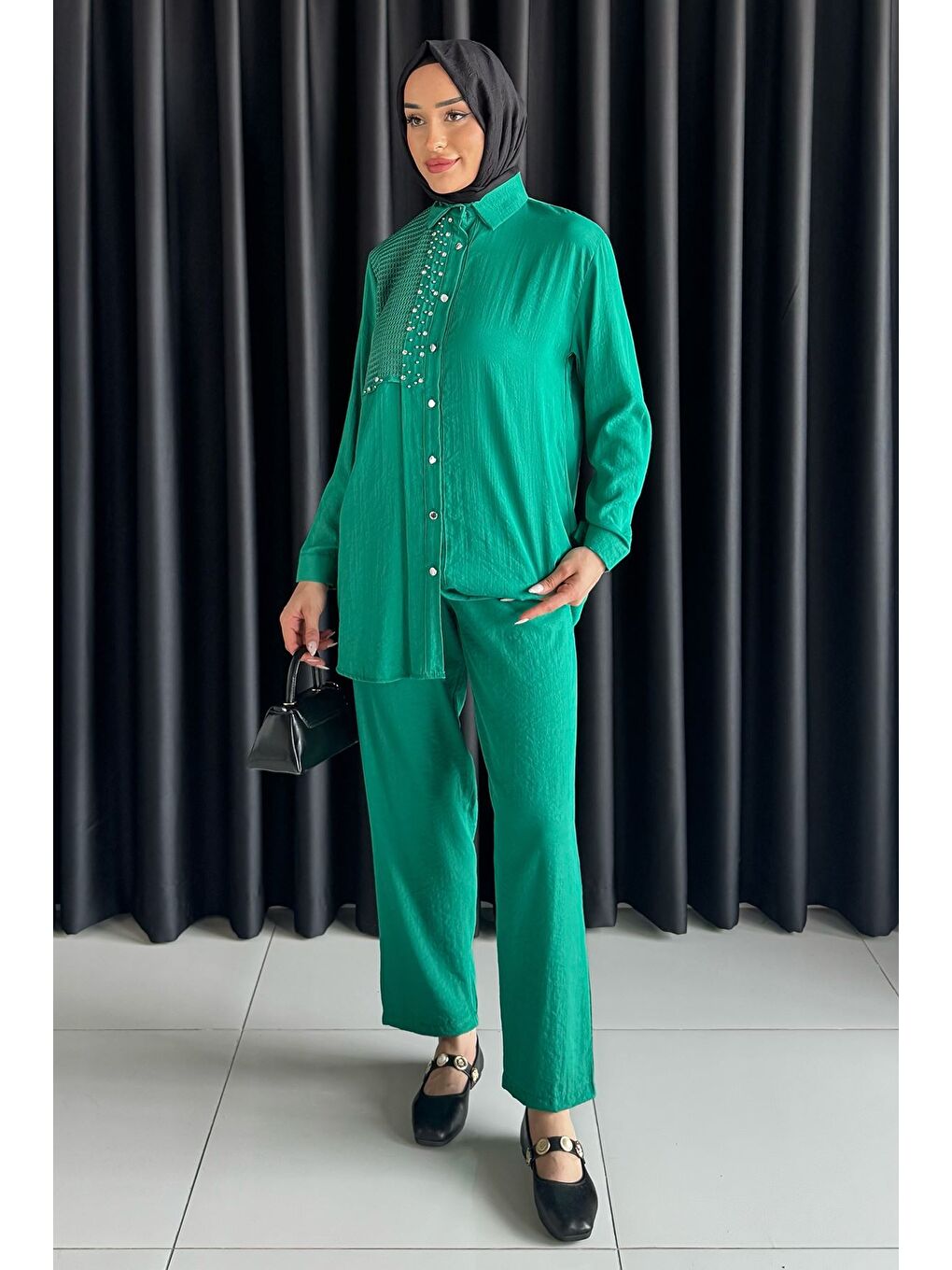 Yeşil Dantelli Taşlı Tesettür Tunik Pantolon İkili Takım-2
