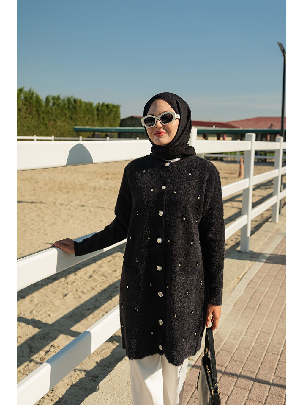 Kadın İnci Detay Triko Ceket Siyah-3