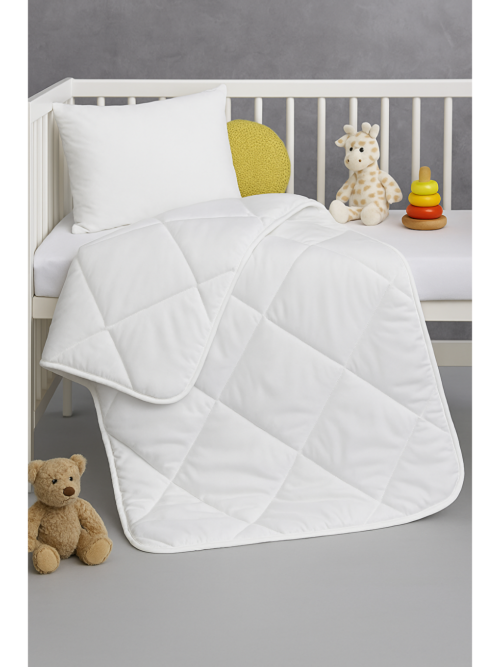 Beyaz Bebek Uyku Seti (yorgan 95x145 + Yastık 35x45)-2