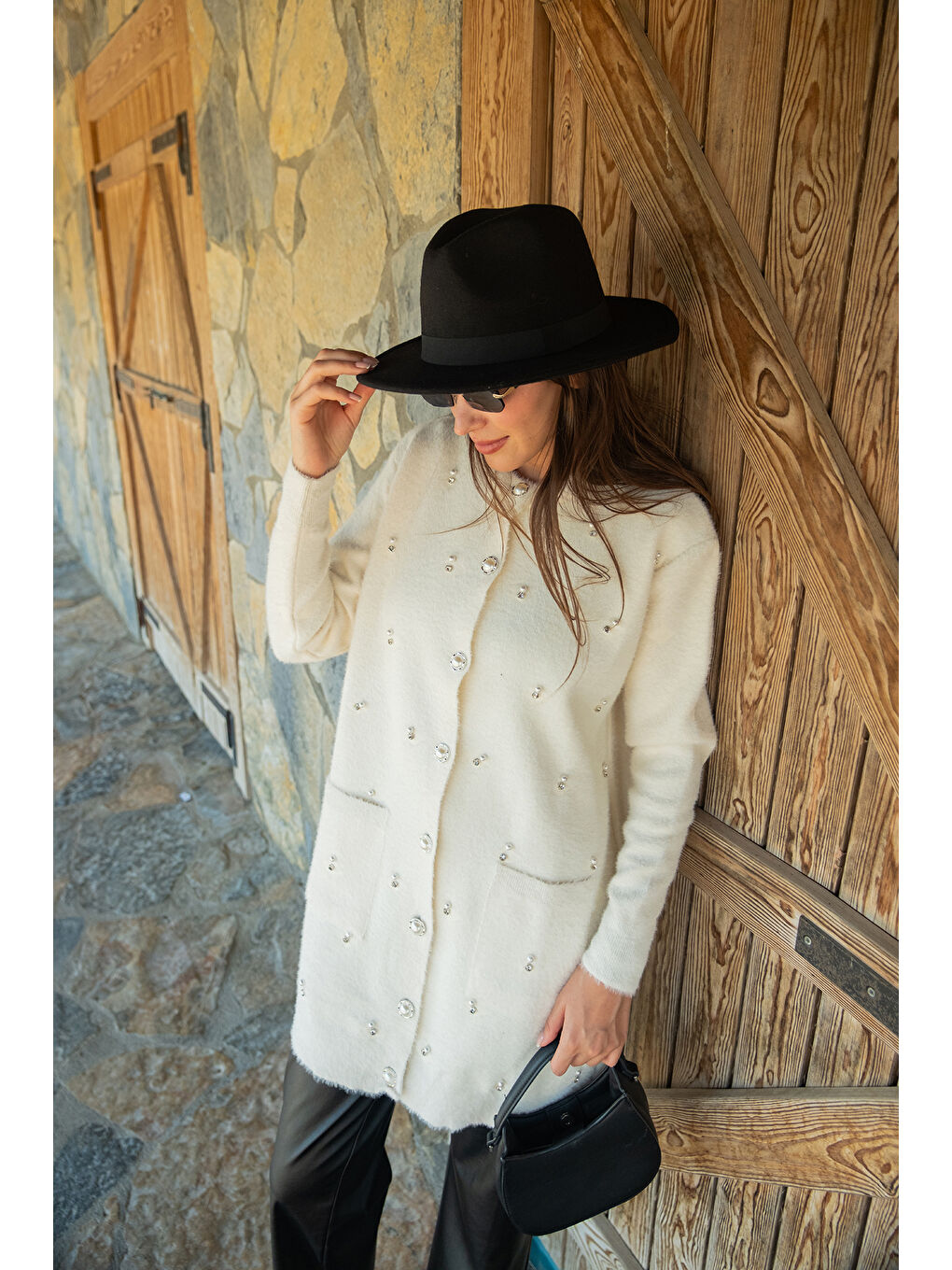 Kadın İnci Detay Triko Ceket Bej-1