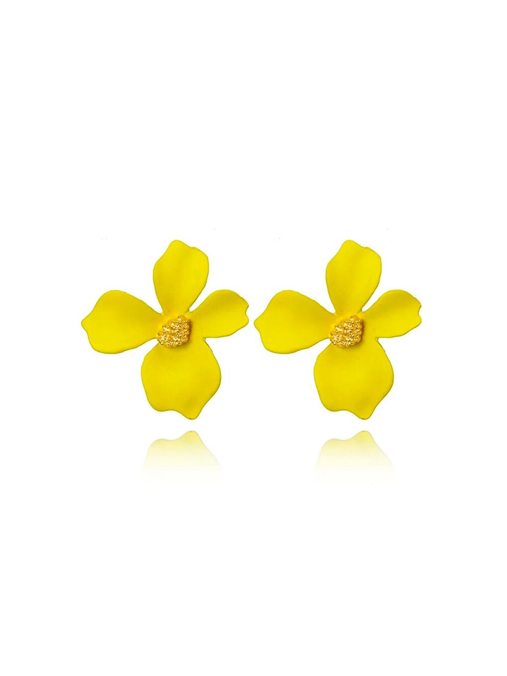 Sarı Zarif Çiçekli Çivi Küpe-1