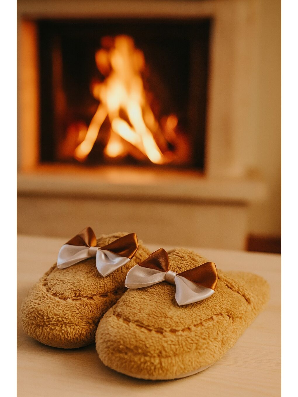 Kahverengi GOLDEN Fiyonklu Kapalı Kadın Ev Terliği Günlük Rahat Kışlık Terlik-2