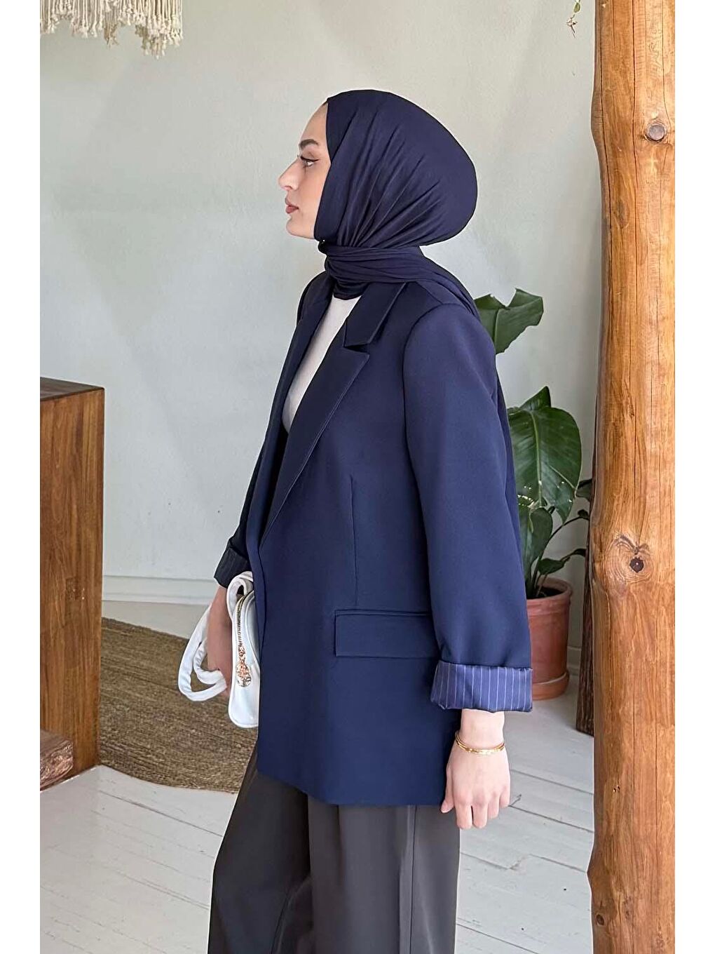 Çizgili Astarlı Tesettür Ceket Lacivert-1