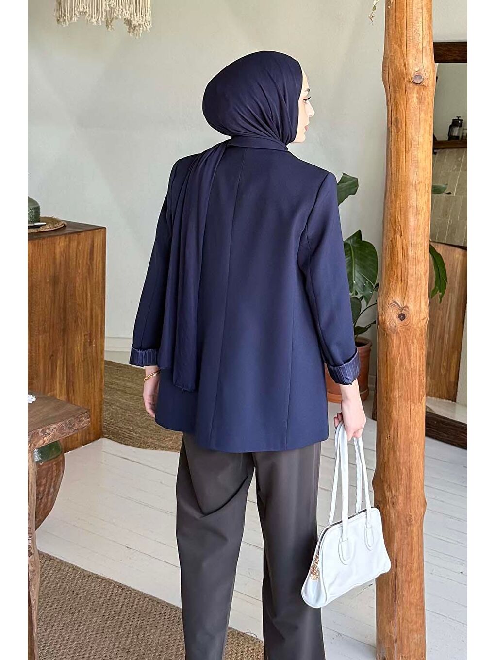 Çizgili Astarlı Tesettür Ceket Lacivert-3