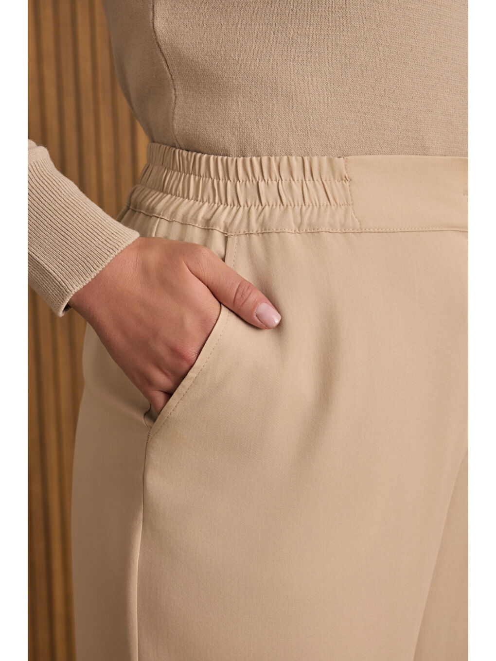 Bej Beli Lastik Detaylı Lyocell Pantolon Etek-4