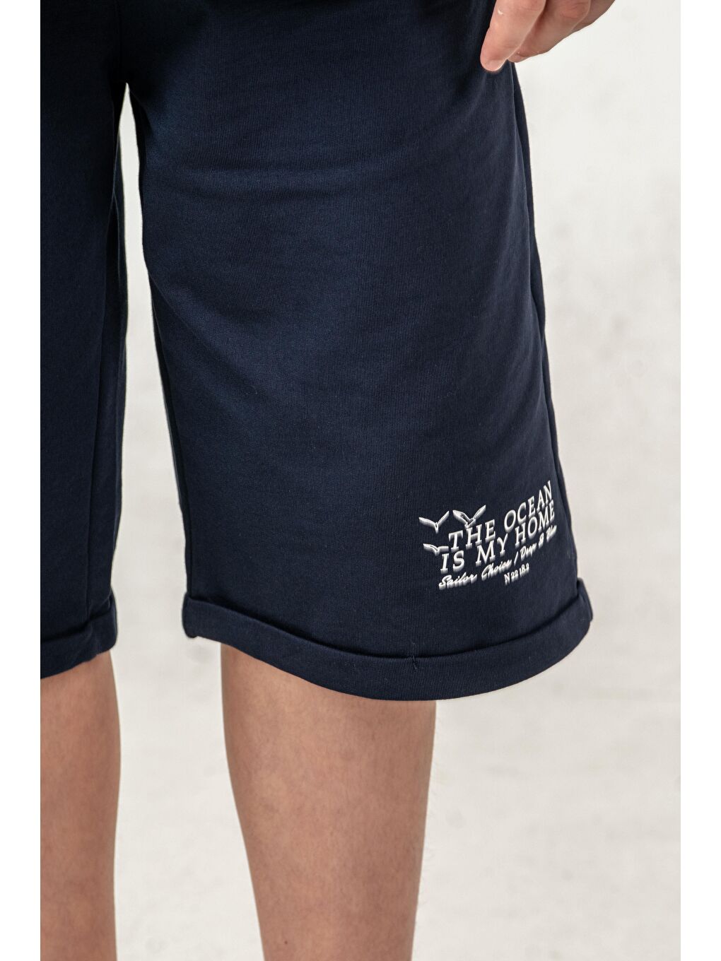 Lacivert Üst Ön Orta Yelken Baskılı Alt Sol Bacak Baskılı Erkek Çocuk Şort - Tişört Takımı-4