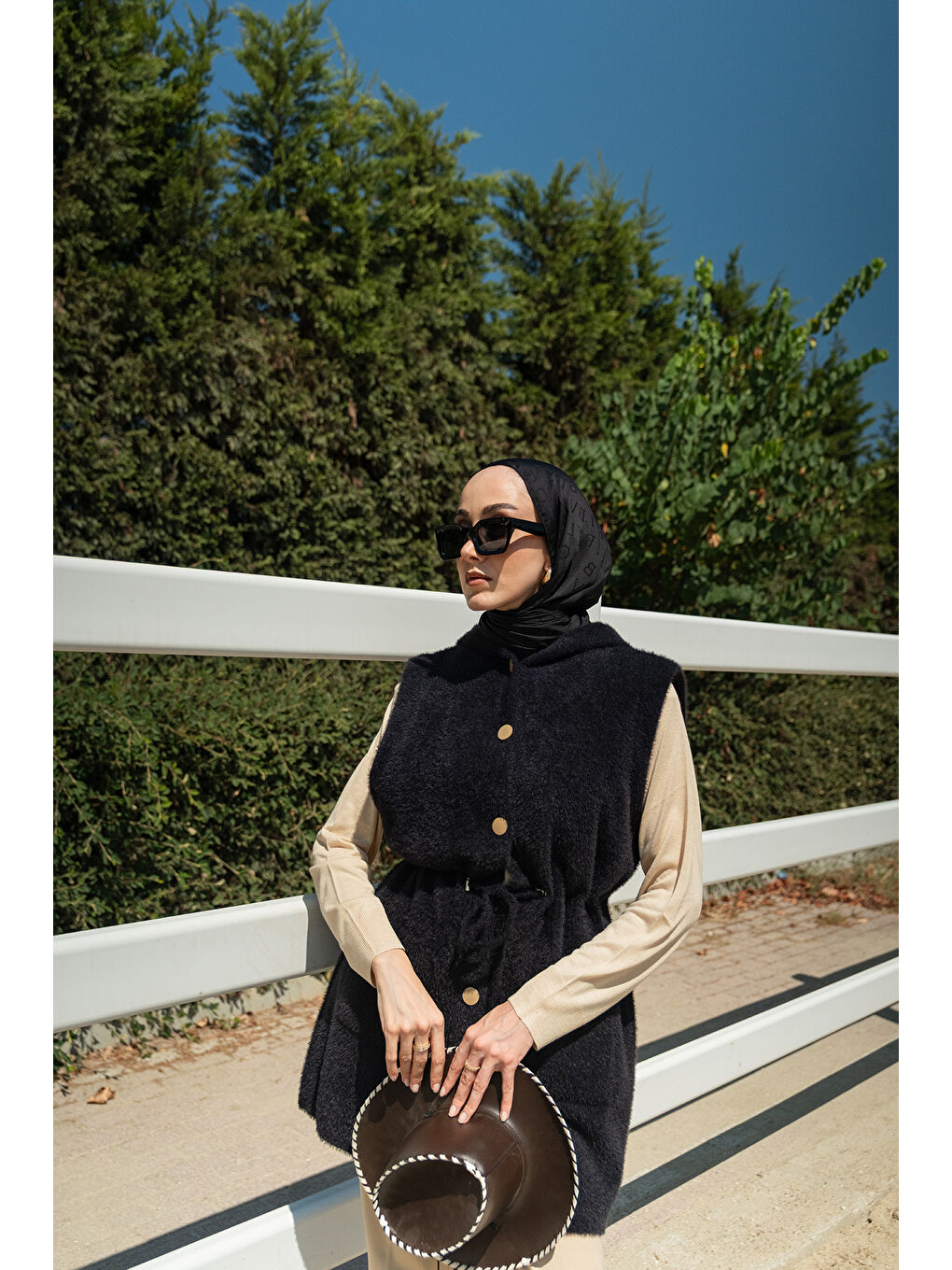 Kadın Bel Bağlamalı Triko Yelek Siyah-2