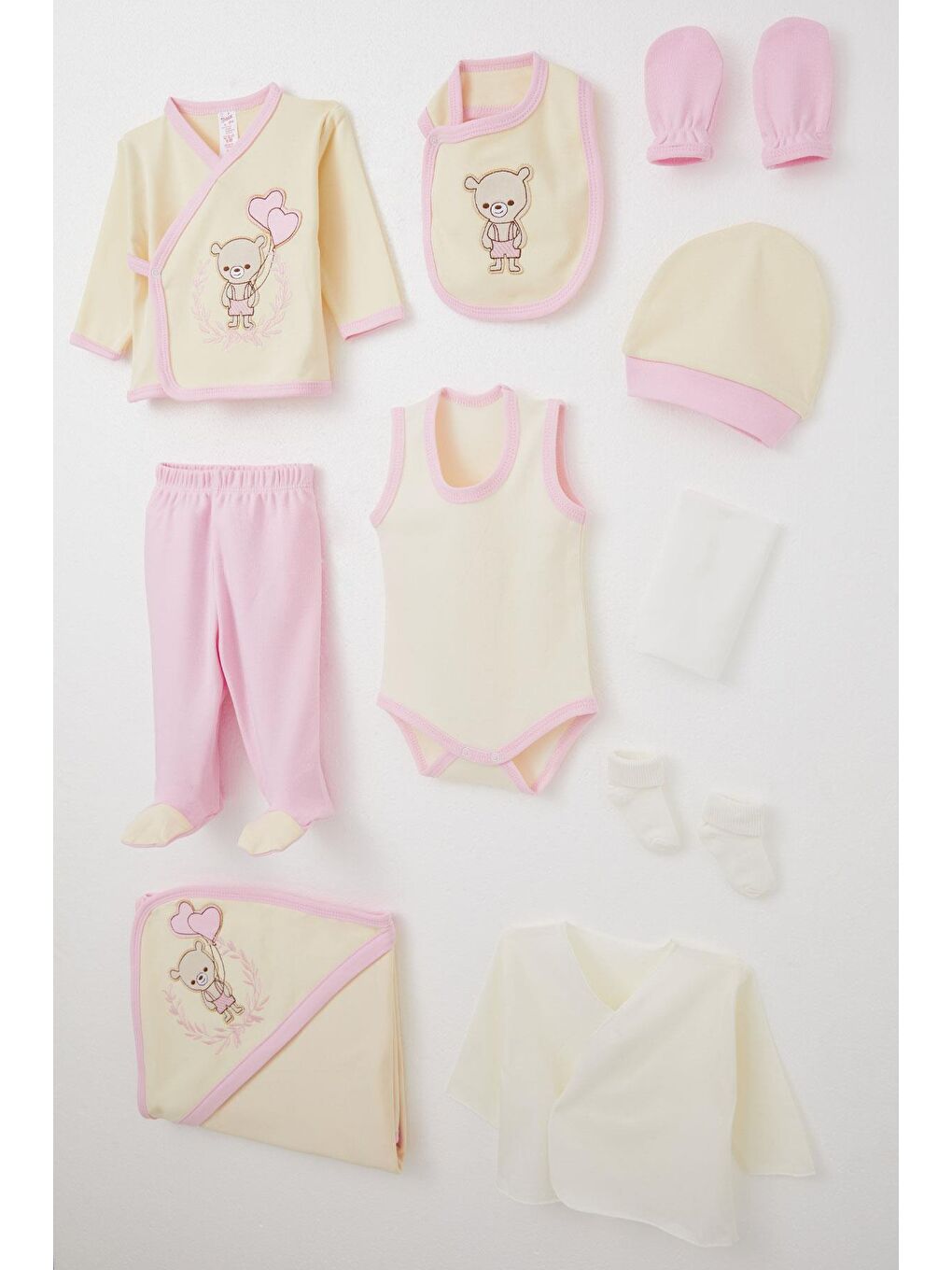 Ekru Kız Bebek Hastane Çıkışı 10 Lu Sevgi Temalı Ayıcık Nakışlı Krem (0-3 Ay)-1