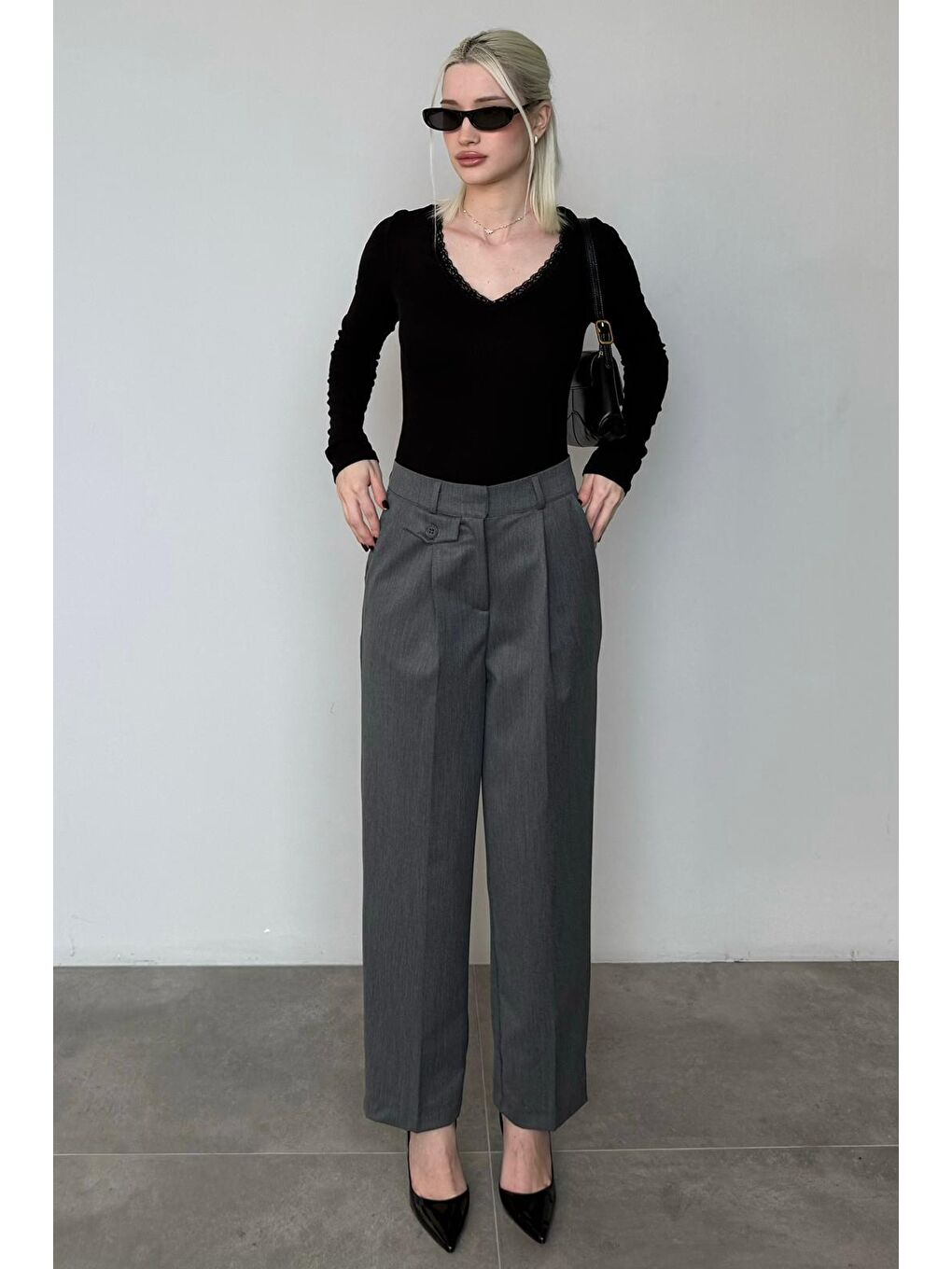 Antrasit Pens Detaylı Kapaklı Düz Paça Kumaş Pantolon Mg2642-1