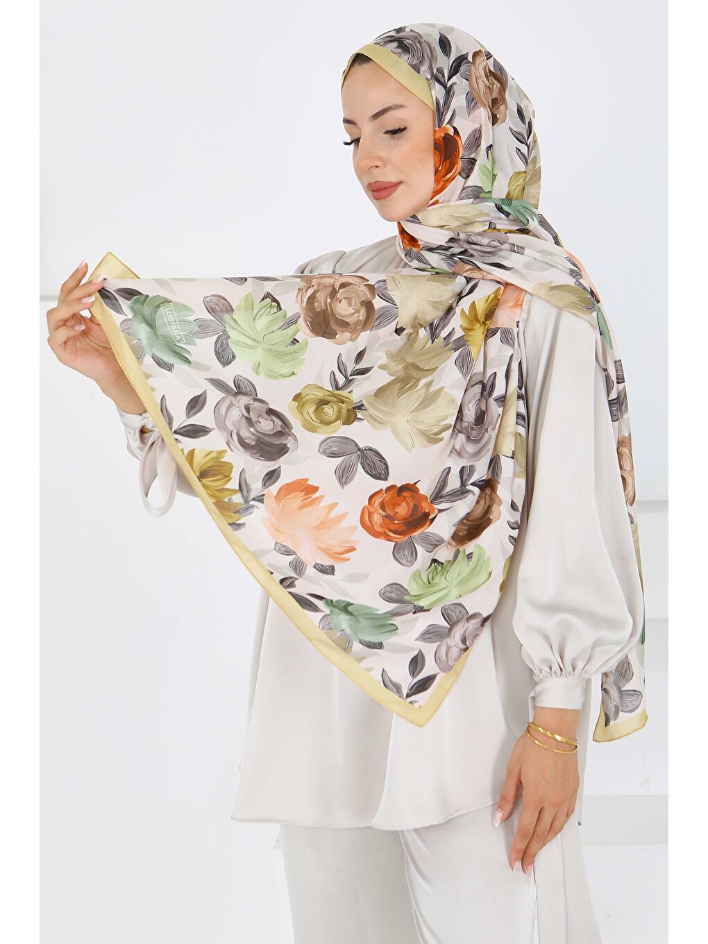 Sarı Flower Serisi Rose Lily Desenli Şal Hardal - 27594-1