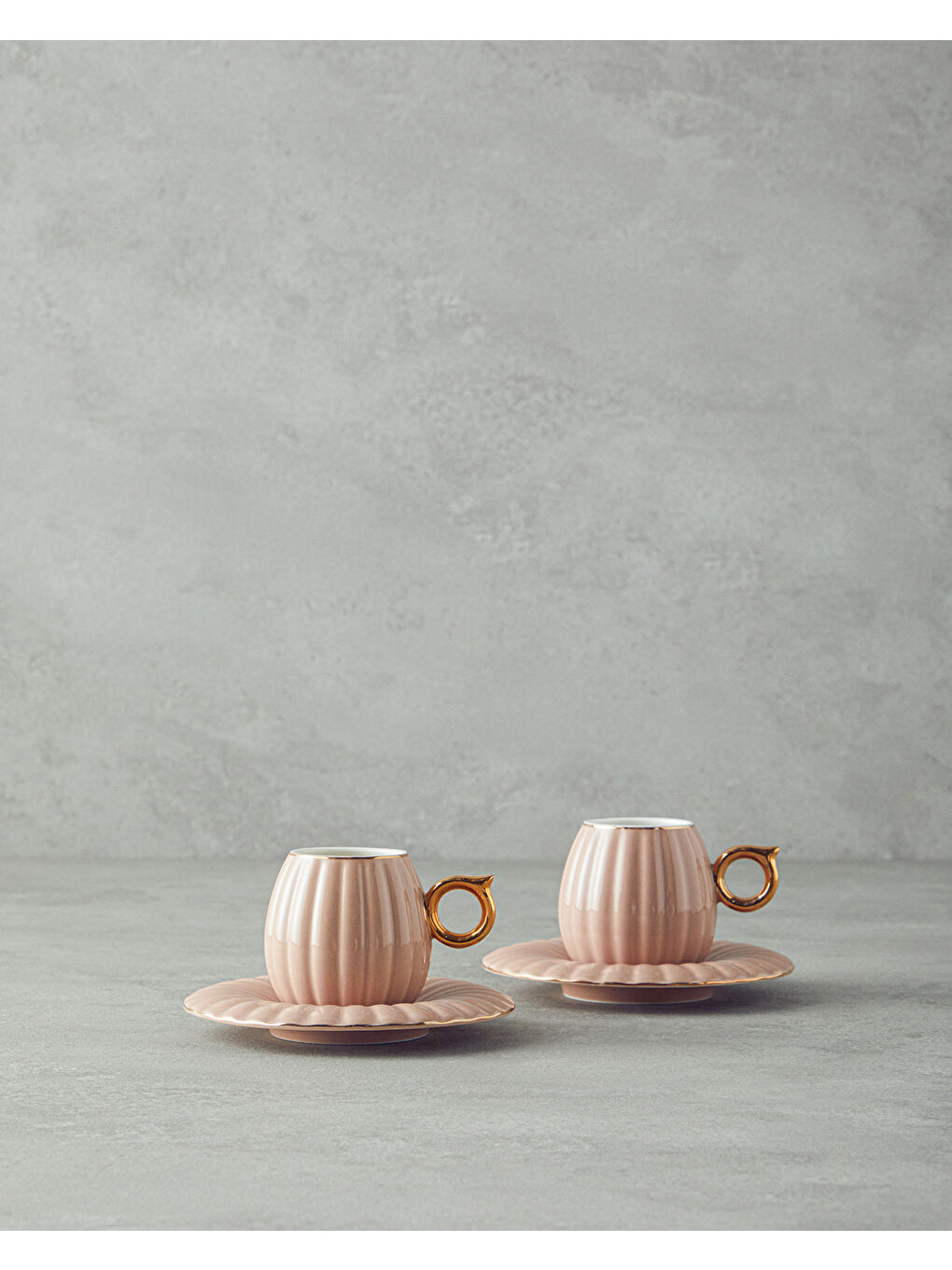 Pembe Polka New Bone China 4 Parça 2 Kişilik Kahve Fincan Takımı Pudra