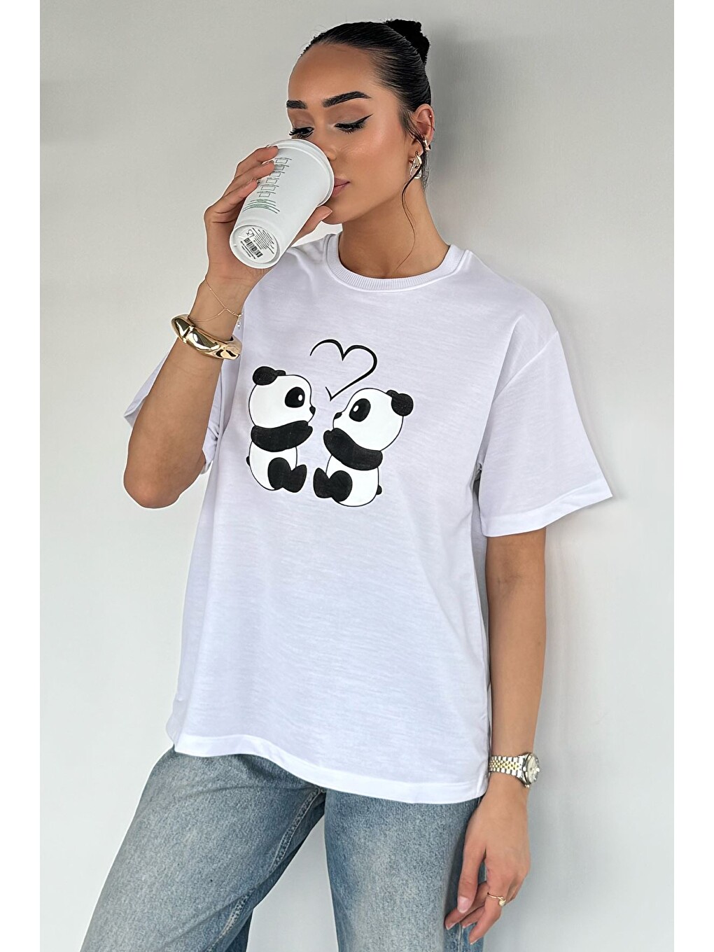 Beyaz Kadın Panda Baskılı Tişört-1