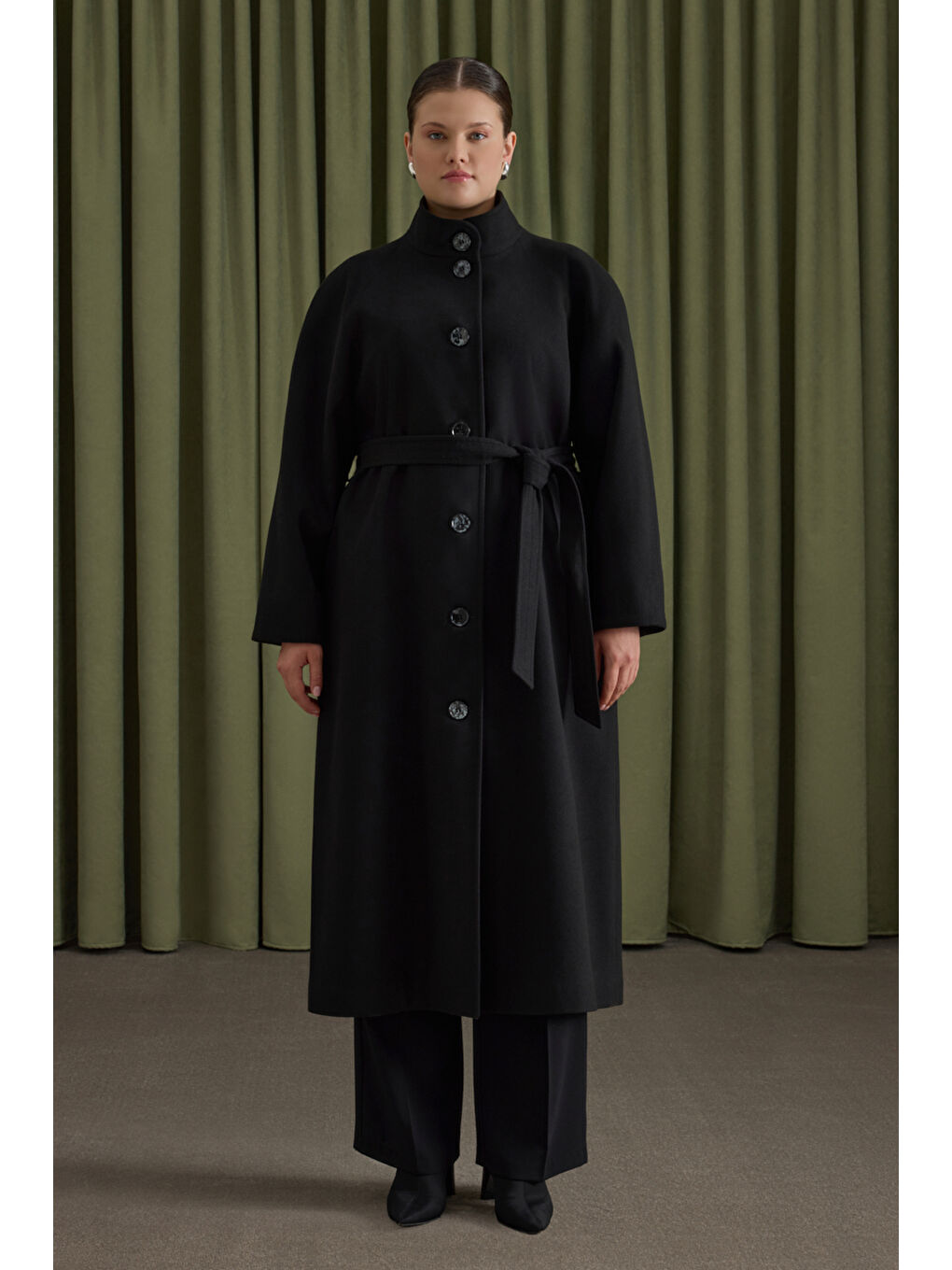 Siyah Dik Yaka Kaban-1