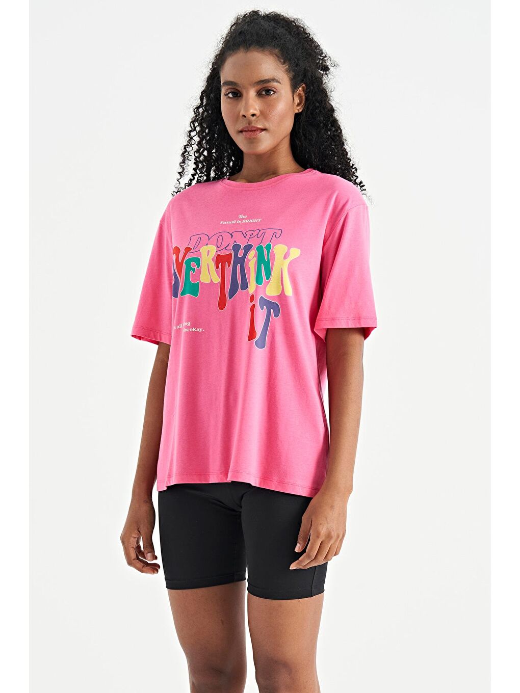 Veryperi Koyu Pembe Şeker Pembe Yazı Baskılı Düşük Omuzlu Oversize Basic Kadın T-Shirt - 02306 - 4