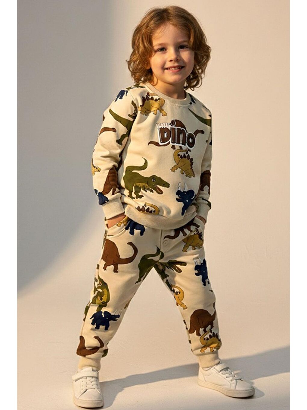 Ekru Erkek Çocuk Eşofman Takımı Kükreyen Dinozorlar Desenli Krem (1.5-5 Yaş)