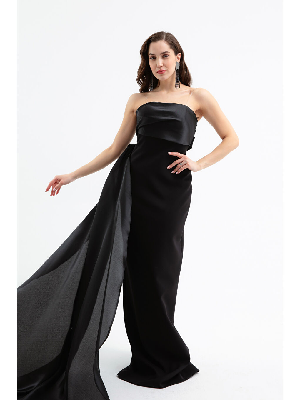 Kadın Siyah Straplez Yaka Kuyruklu Söz Nişan Nikah Abiye Elbise-2